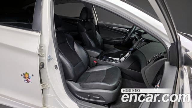 Hyundai YF Sonata Premier, 2011 12