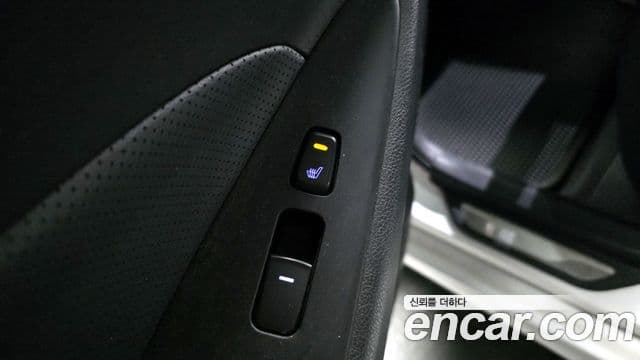 Hyundai YF Sonata Premier, 2011 20