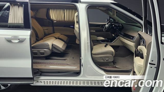 Kia Carnival 4세대 Signature, 2023 10