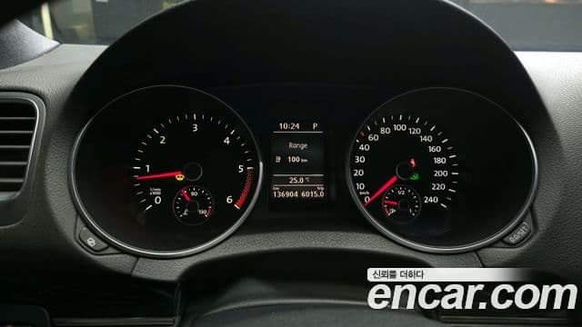 Volkswagen Гольф 6세대 2.0 TDI кабриолет, 2012 8