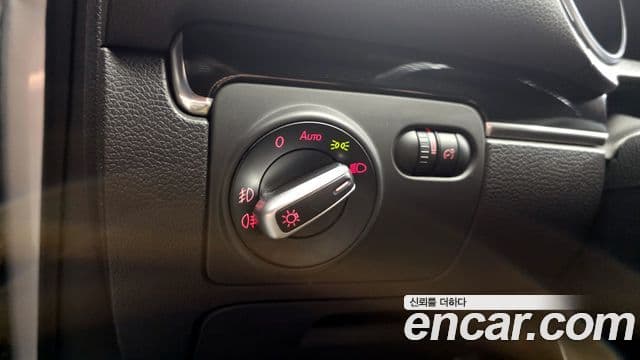 Volkswagen Гольф 6세대 2.0 TDI кабриолет, 2012 18