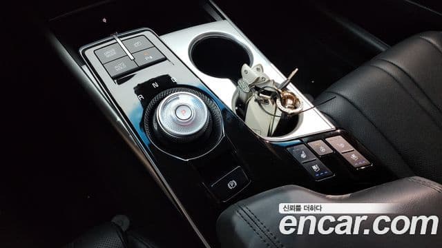 Kia K8 гибрид Noblesse, 2023 9