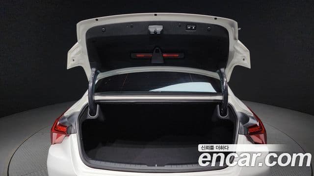 Kia K8 гибрид Noblesse, 2023 20