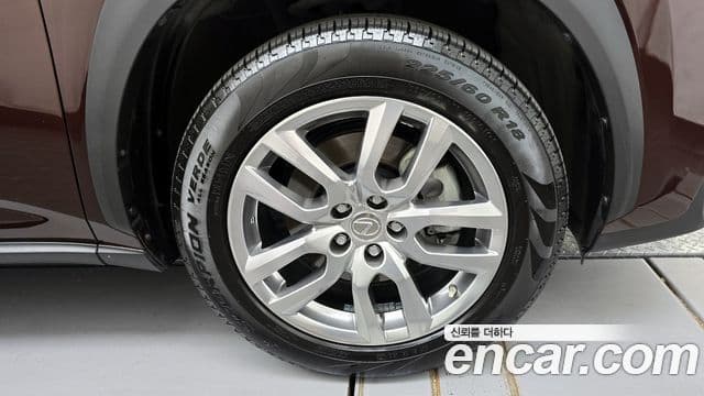 Lexus NX300h Supreme, 2017 все фото