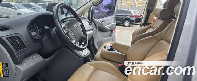 Hyundai Grand Starex 4WD кемпер, 2017 10