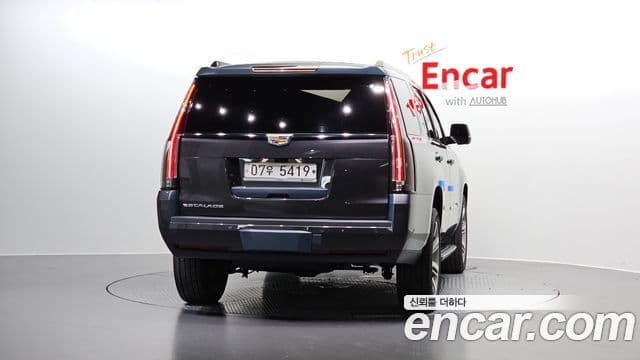Cadillac Escalade 4세대, 2018 4