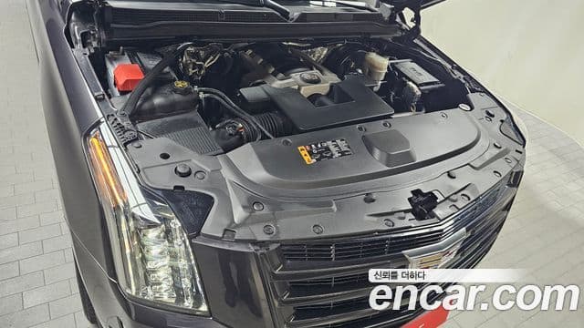 Cadillac Escalade 4세대, 2018 6