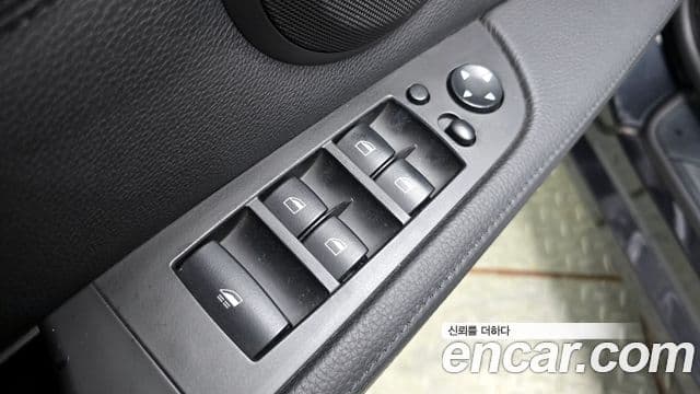 BMW 3시리즈 (E90) 335i кабриолет, 2010 13