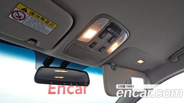 Kia The / новый New Carnival Luxury, 2020 16