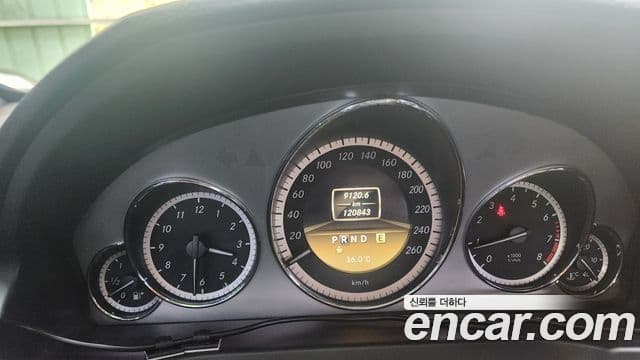 Mercedes-Benz E-класс W212 E350 кабриолет, 2012 8