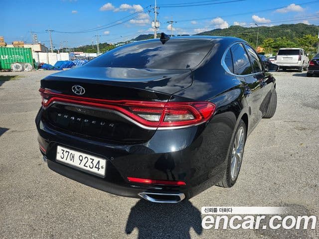 Hyundai Grandeur IG Special, 2018 4