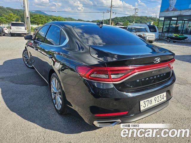 Hyundai Grandeur IG Special, 2018 все фото