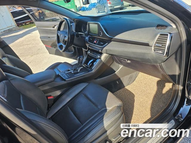 Hyundai Grandeur IG Special, 2018 19