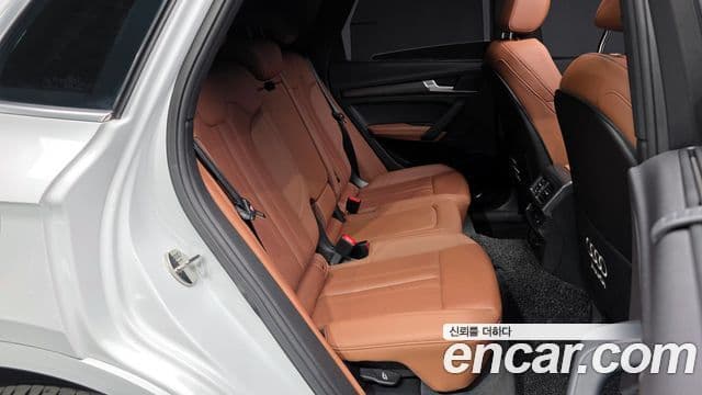 Audi Q5 (FY) Premium, 2023 12