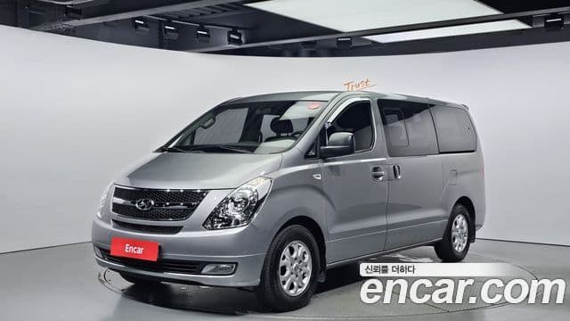 Hyundai Grand Starex CVX Luxury, 2014 1