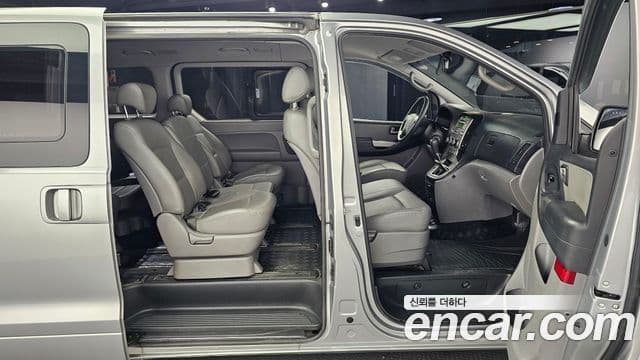 Hyundai Grand Starex CVX Luxury, 2014 12