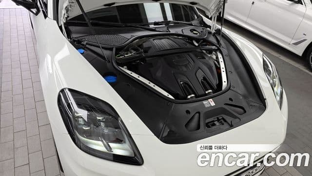 Porsche Panamera (976) 2.9 AWD E-гибрид, 2025 6