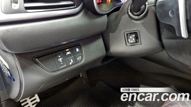 Genesis G70 Supreme, 2018 18