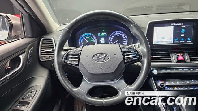 Hyundai Grandeur IG гибрид Exclusive, 2018 13