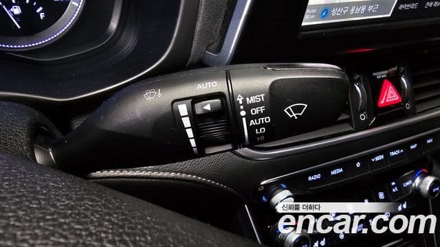 Hyundai Grandeur IG гибрид Exclusive, 2018 17