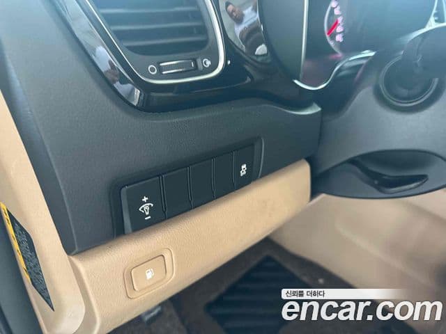 Kia All New Carnival Prestige, 2015 15