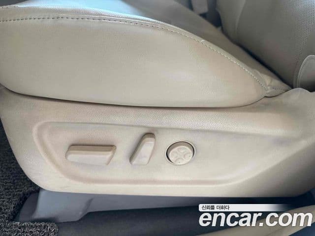 Kia All New Carnival Prestige, 2015 17