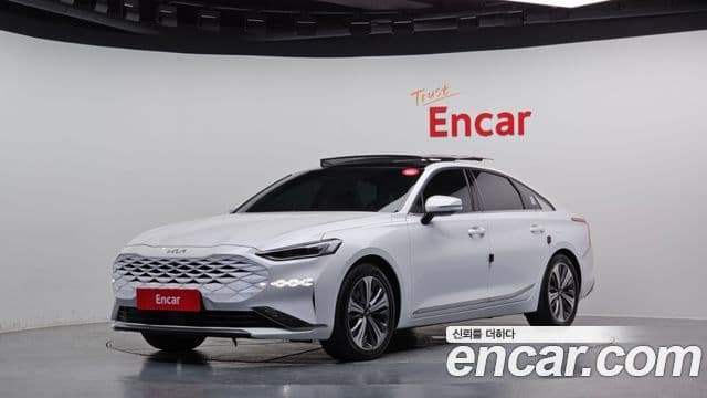 Kia K8 Prestige(арендный автомобиль), 2023 1