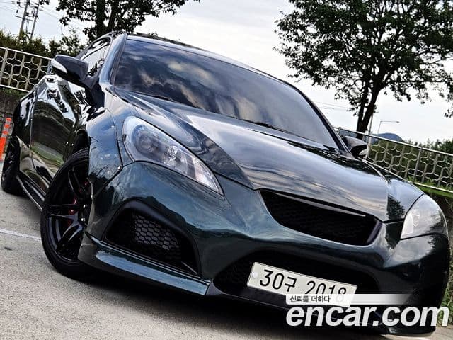 Hyundai Genesis купе 200 турбо R, 2011 1