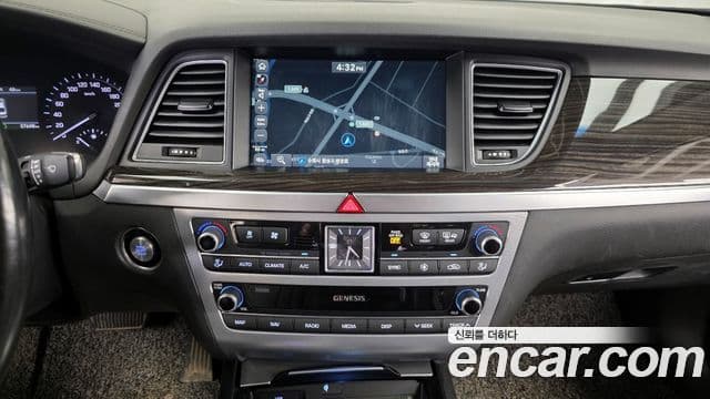 Genesis G80 Premium Luxury, 2020 14