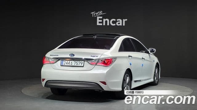 Hyundai Sonata гибрид Royal, 2012 2