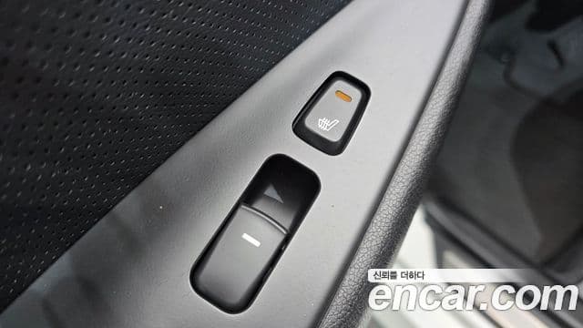 Hyundai Sonata гибрид Royal, 2012 18