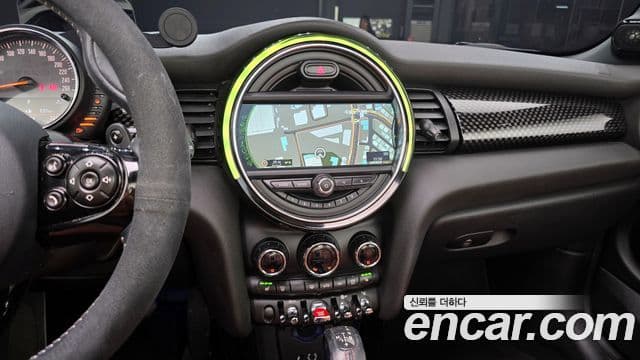 Mini Cooper S кабриолет 3세대, 2017 14