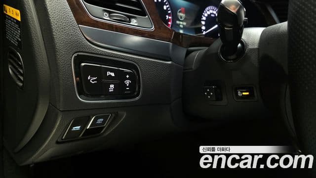 Hyundai Equus(новый кузов / новое поколение) Premium, 2014 14