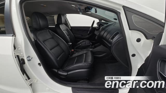 Kia K3 Noblesse, 2013 11