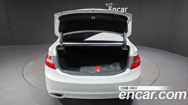 Hyundai Grandeur HG гибрид Premium, 2015 20