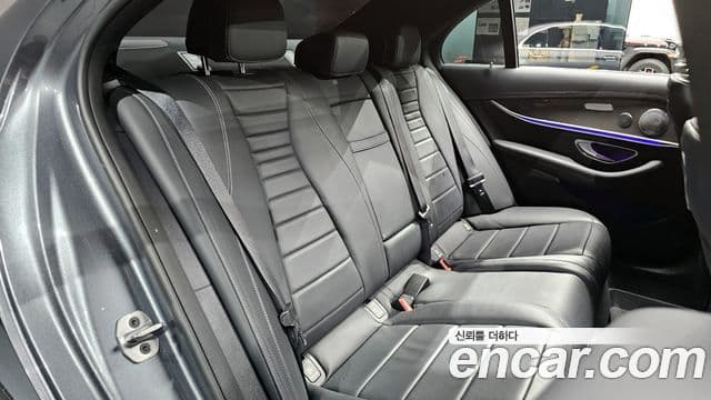 Mercedes-Benz E-класс W213 AMG Line, 2019 12