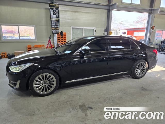 Genesis EQ900 Prestige, 2016 3