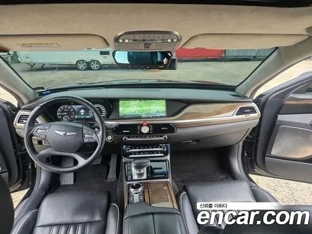 Genesis EQ900 Prestige, 2016 18