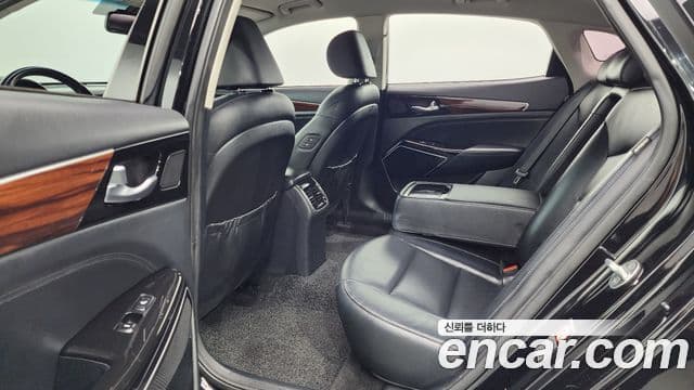 Kia All New K7 Prestige, 2016 11