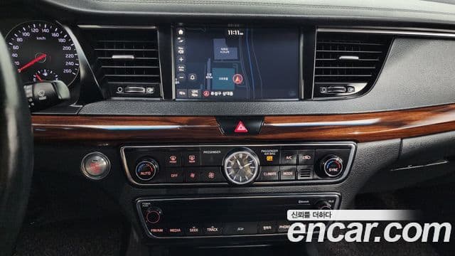 Kia All New K7 Prestige, 2016 16