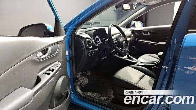 Hyundai The / новый New Kona Inspiration, 2021 12