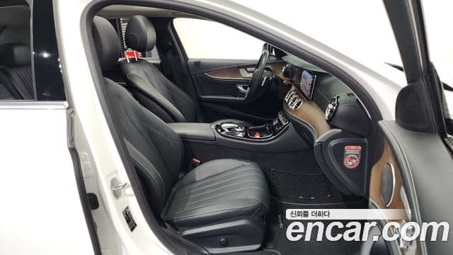 Mercedes-Benz E-класс W213 Exclusive, 2017 11