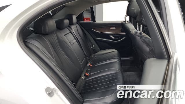 Mercedes-Benz E-класс W213 Exclusive, 2017 12