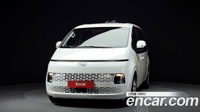 Hyundai Staria Modern, 2024 3