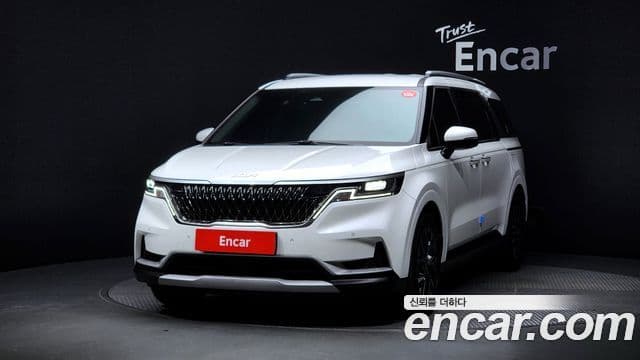 Kia Carnival 4세대 Prestige, 2023 1