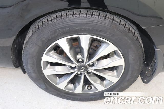 Kia All New Carnival Luxury, 2015 все фото