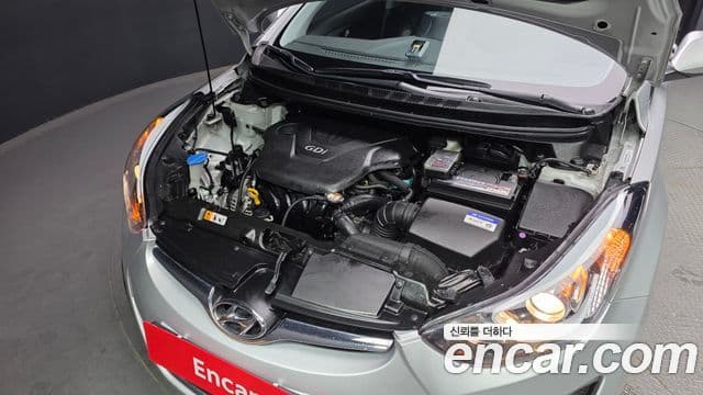 Hyundai The / новый New Avante Style, 2014 6