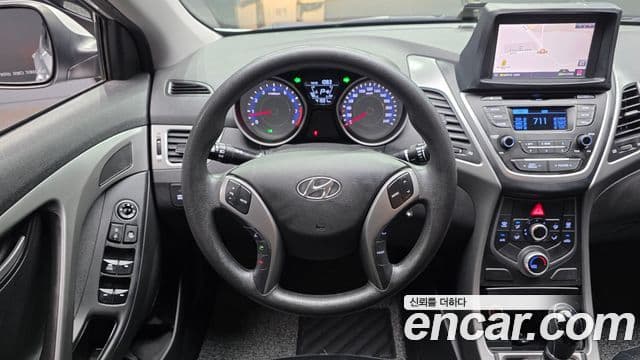 Hyundai The / новый New Avante Style, 2014 13