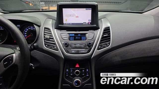 Hyundai The / новый New Avante Style, 2014 14