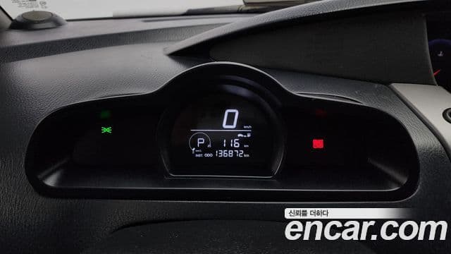 KG모빌리티(SsangYong) Korando 투리스모 4WD LT 11인승, 2014 8